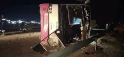 مرة أخرى.. انقلاب حافلة بالجزائر يخلف 6 قتلى وعشرات الجرحى